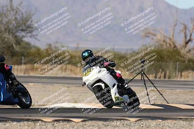 media/Dec-07-2025-CVMA (Sun) [[3e7d2de5dc]]/Race 5-Formula UL-CVMA Hooligans-American Thunder/